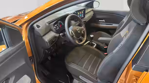 DACIA SANDERO 23 / 32