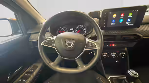 DACIA SANDERO 12 / 32