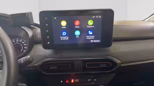DACIA SANDERO 14 / 32