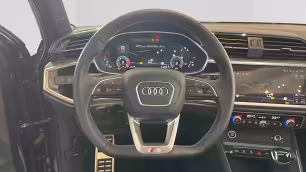 AUDI Q3 10 / 32