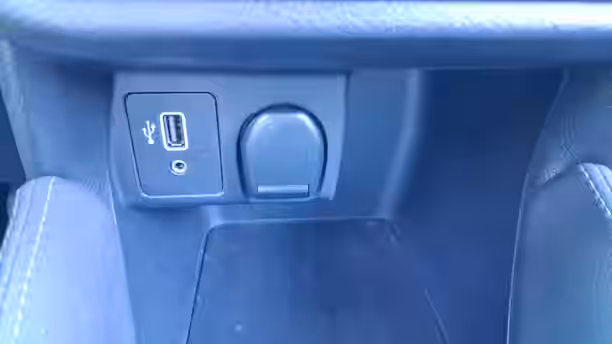 NISSAN MICRA 2021.5 18 / 20
