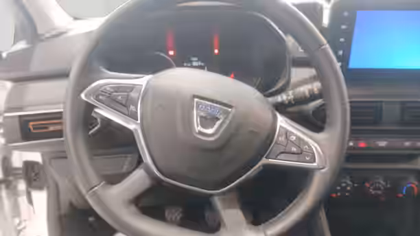 DACIA SANDERO 10 / 22