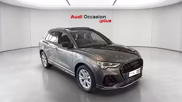 AUDI Q3 7 / 32