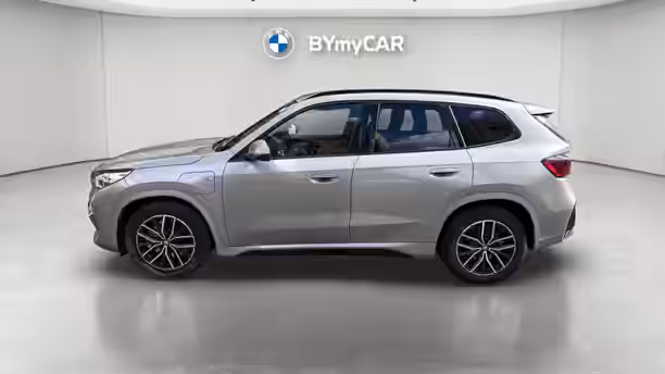 BMW X1 U11 2 / 17