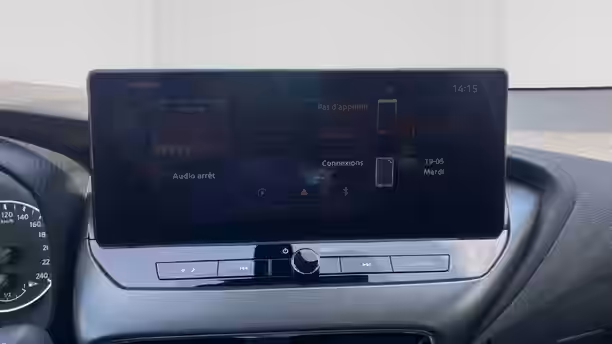 NISSAN JUKE 15 / 21