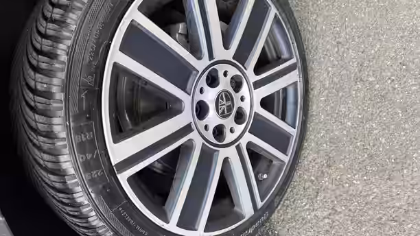 MINI CLUBMAN F54 LCI 25 / 30