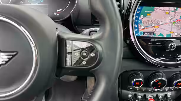 MINI CLUBMAN F54 LCI 19 / 30