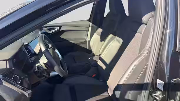 AUDI Q4 E-TRON SPORTBACK 11 / 23