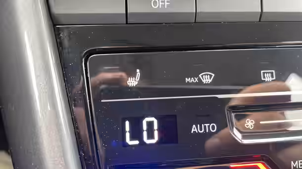 VOLKSWAGEN T-ROC 29 / 31