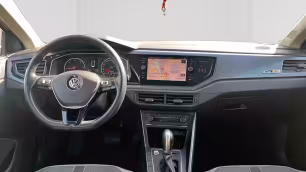 VOLKSWAGEN POLO 9 / 22