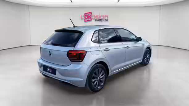 VOLKSWAGEN POLO 5 / 22