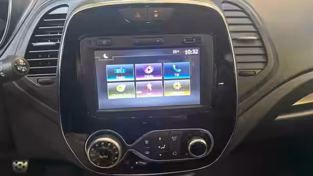 RENAULT CAPTUR 14 / 33