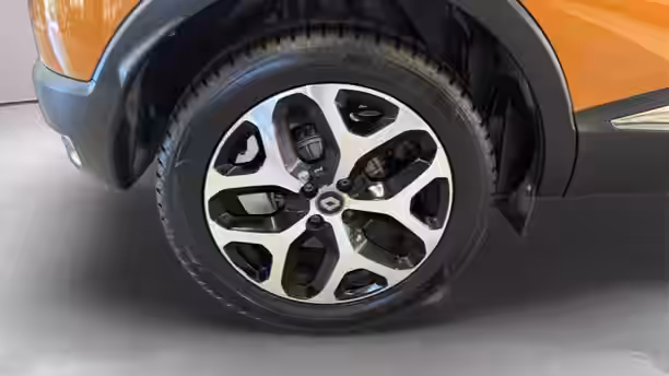 RENAULT CAPTUR 20 / 33