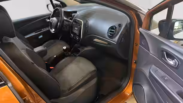 RENAULT CAPTUR 30 / 33