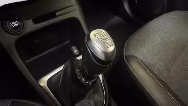 RENAULT CAPTUR 15 / 33