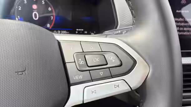 VOLKSWAGEN T-CROSS 21 / 23