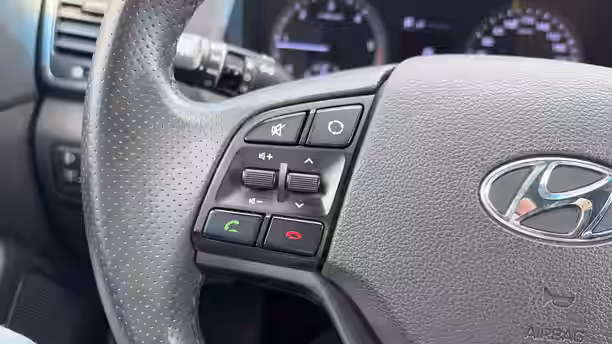 HYUNDAI TUCSON 26 / 39