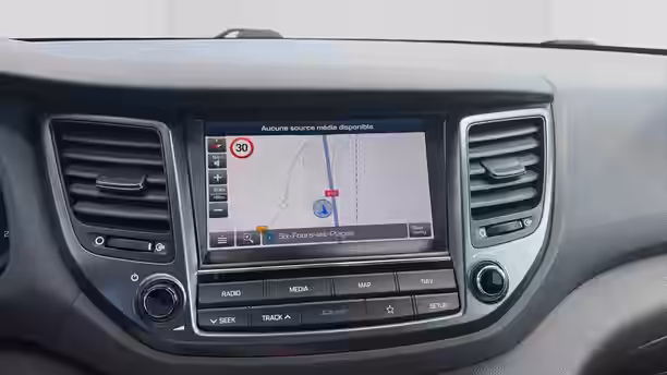 HYUNDAI TUCSON 19 / 39