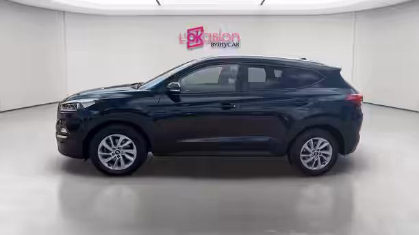 HYUNDAI TUCSON 2 / 39