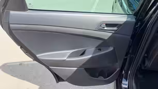 HYUNDAI TUCSON 23 / 39