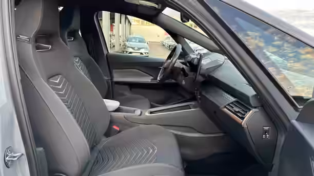 CUPRA BORN 20 / 20