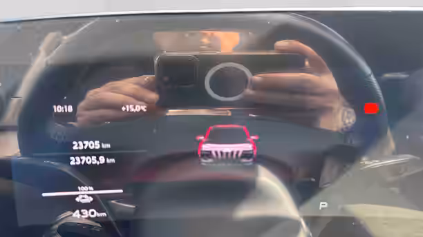 AUDI Q6 E-TRON 10 / 36