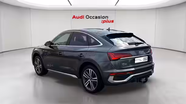 AUDI Q5 SPORTBACK 3 / 24