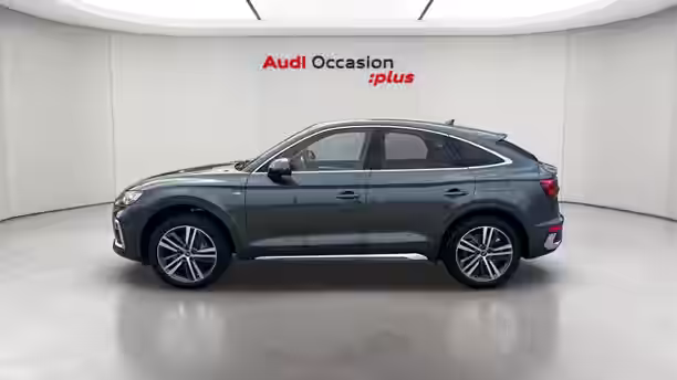 AUDI Q5 SPORTBACK 2 / 24