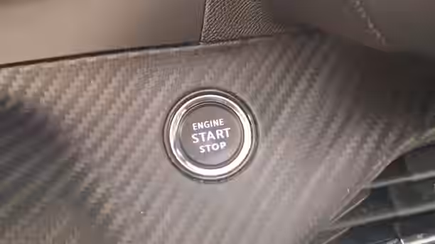 PEUGEOT 208 ELECTRIQUE 25 / 30