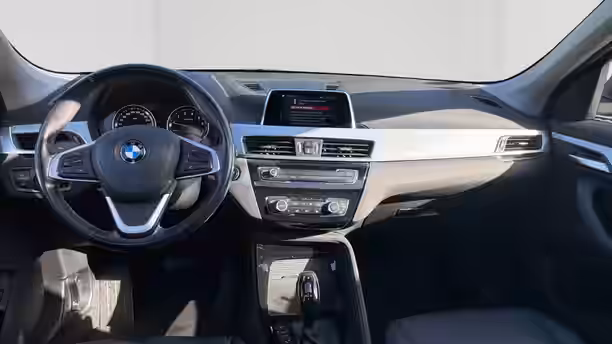 BMW X1 F48 23 / 32