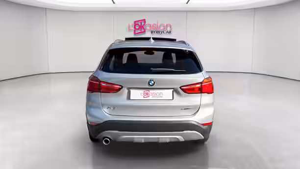 BMW X1 F48 4 / 32