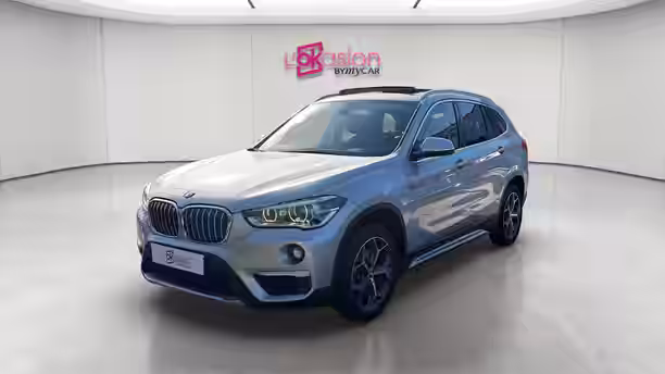BMW X1 F48 1 / 32