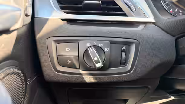 BMW X1 F48 26 / 32