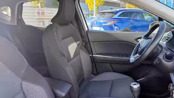 RENAULT CAPTUR 24 / 24