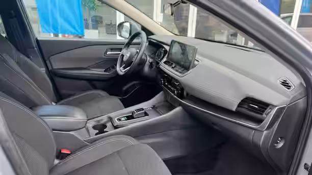 NISSAN QASHQAI 16 / 20