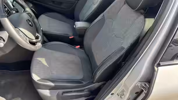 RENAULT CAPTUR 19 / 28