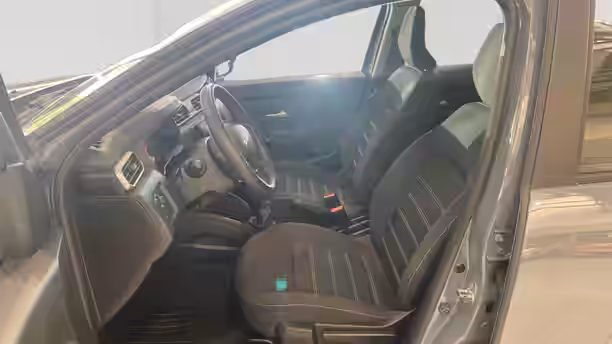 DACIA DUSTER 11 / 19