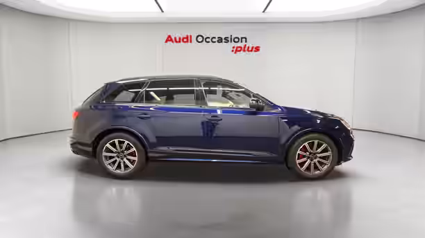 AUDI Q7 6 / 26