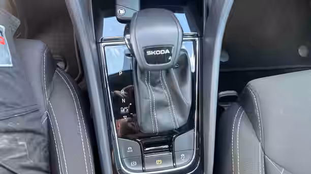 SKODA KAROQ 17 / 20