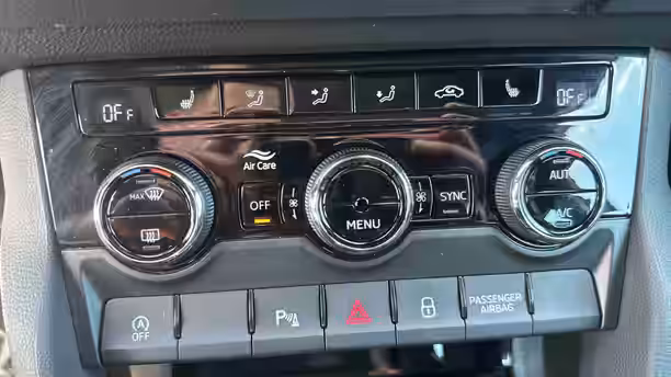 SKODA KAROQ 16 / 20