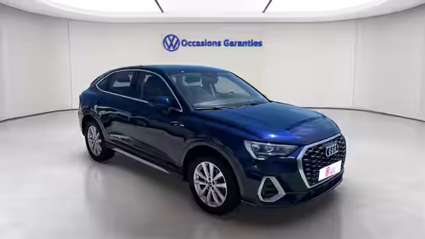 AUDI Q3 SPORTBACK 7 / 20