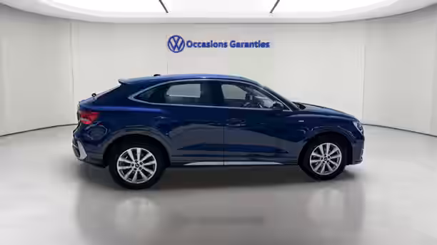 AUDI Q3 SPORTBACK 6 / 20