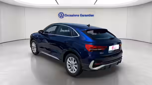 AUDI Q3 SPORTBACK 3 / 20