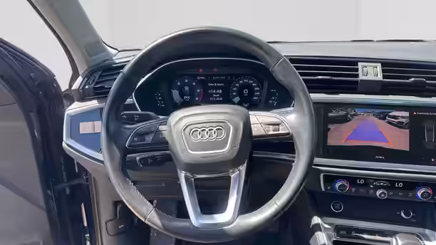 AUDI Q3 SPORTBACK 10 / 20