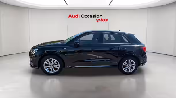 AUDI Q3 2 / 27