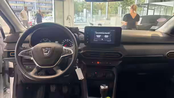 DACIA SANDERO 9 / 23