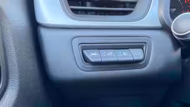 RENAULT CAPTUR 28 / 31