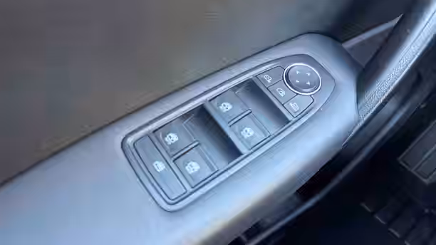 RENAULT CAPTUR 27 / 31