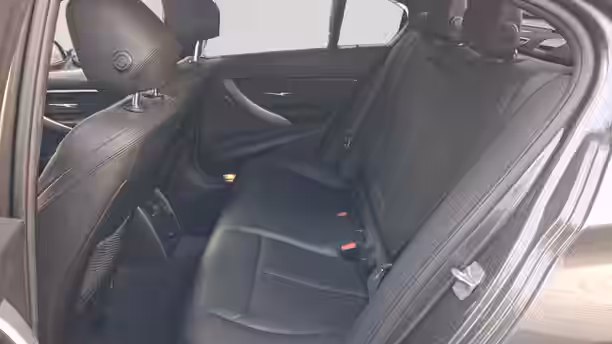 BMW SERIE 3 F30 LCI2 12 / 26