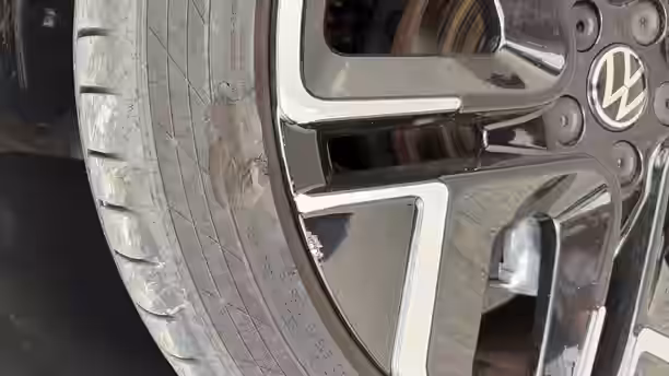 VOLKSWAGEN POLO 43 / 45